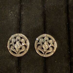 Vintage Trifari Floral Raised Relief Silver tone Round Brushed Clip On Earrings